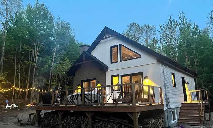 Argenteuil Regional County Municipality Chalet De Esquí | Brand new Chalet surrounded by beautiful forest