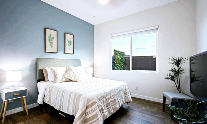 North Gateway Casa | Brand new community! Modern and stylish Casita with mountain view