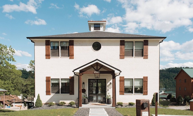 Jacksboro Casa | BRAND NEW- HAS IT ALL! Luxury Farmhouse Lakefront Home