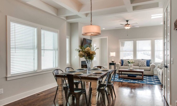 Urbandale Nations Casa | BRAND NEW, HIP NASHVILLE HOUSE! CLOSE TO DOWNTOWN!