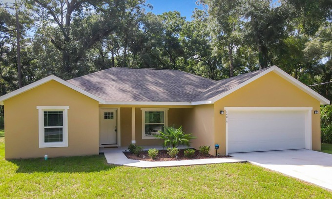 Summerfield Casa | Brand New Home! Minutes from Florida Horse Park, The Villages & Ocala.
