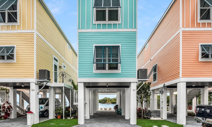 Islamorada Complejo | BRAND NEW HOME resort location, Oceanveiw!