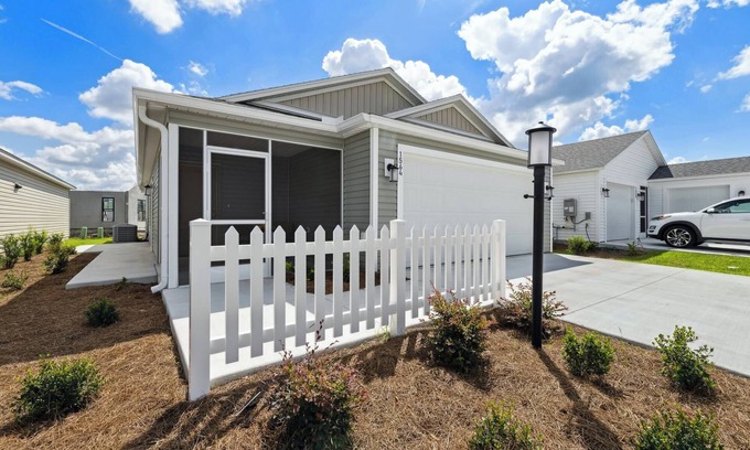 Sumter County Casa | Brand New Home to Share in The Villages- Bikes,Golf Clubs Available