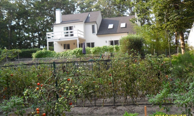 Sag Harbor Casa | Nueva cocina, jacuzzi, huerta orgánica, a minutos del pueblo.