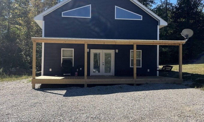 Bronston Casa | Brand new Lakehouse in Bronston 2 Bedroom with large loft