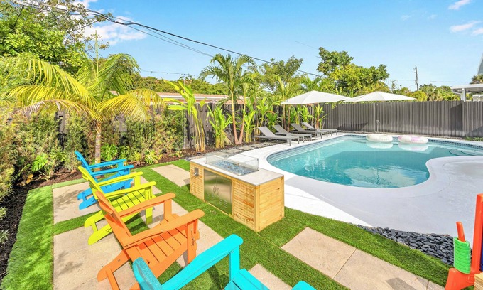 Plantation Casa | Brand new listing, Heated Pool, Fire Pit, Games, 15 Min to the beach & Las Olas