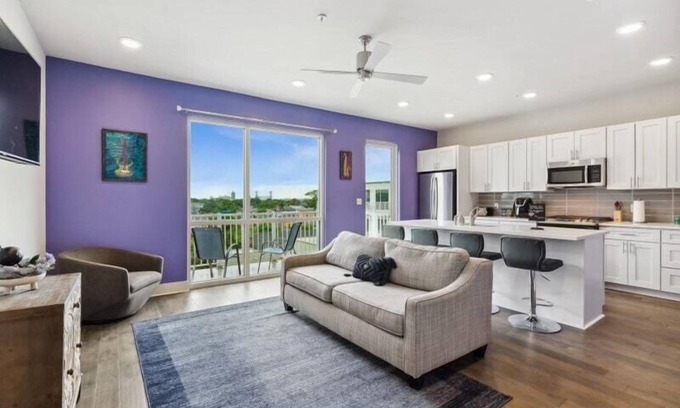 Bywater Condominio | *BRAND NEW LISTING* Luxury Penthouse Near the French Qtr. w/parking