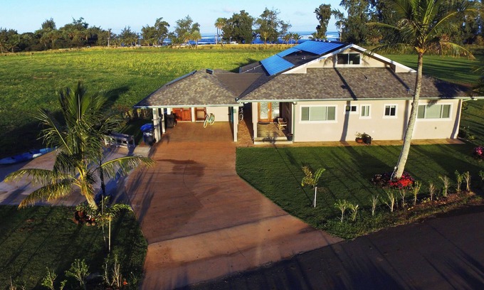 Kahuku Villa | Nueva marca de lujo Country Villa con el océano, las montañas y caballo Ranch Vistas duermen 12