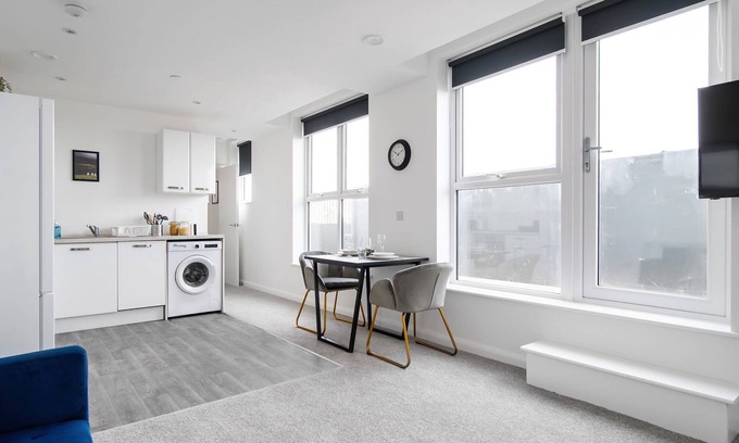 Luton Apartamento | Brand New, Modern 1 Bed Apartment in Luton 50