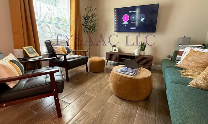 Fort Myers Apartamento | Brand new, modern 2-bed/2-bath in Central Fort Myers
