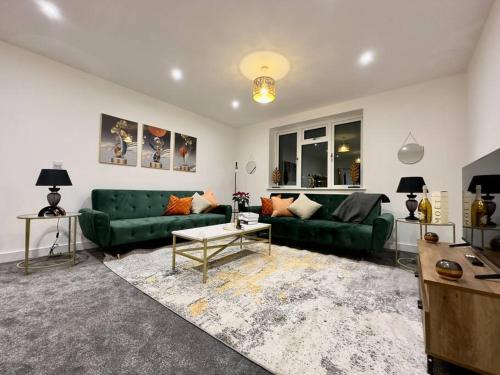 Cheltenham Casa | Brand new modern Cheltenham home