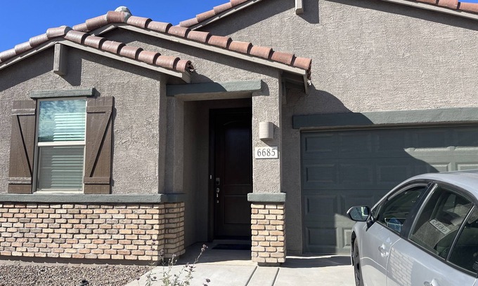 Tucson Casa | 💥✨BRAND-NEW Modern Home with New Appliances, Ready for you.✨💥
