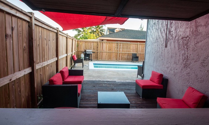 Gambier Apartamento | Brand New, Modern Style 1 BED 1 BATH Cottage, [Gated Compound].