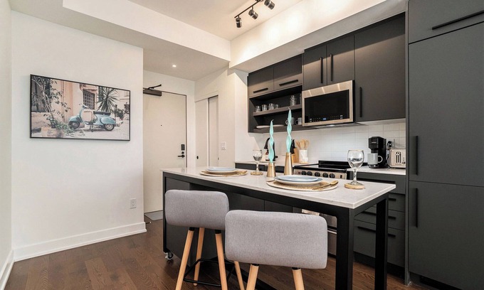Sandy Hill Condominio | Brand New One Bed, One Bath Condo