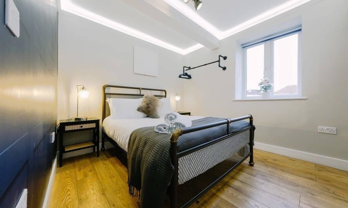 Patchway Apartamento | Brand New One Bedroom Apartment in Fantastic Location - No 1