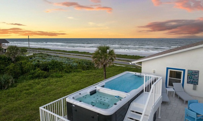 Flagler Beach Casa | Brand new refurbished with the beach right outside your door