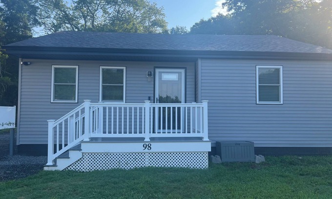 Whitesboro Casa | Brand new remodel short drive from beaches with plenty of parking. Pet Friendly