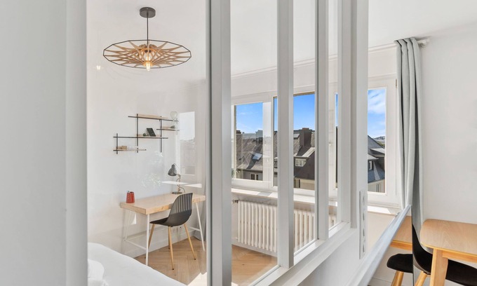 Hollerich Apartamento | Brand New Retreat in Belair ID224