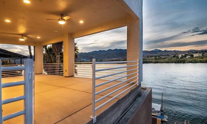 Holiday Shores Casa | Brand New Riverfront Home with View and only minutes to Laughlin