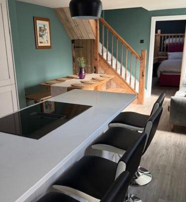 Riverside Casa | Brand New Stylish Converted Coach House in Cardiff