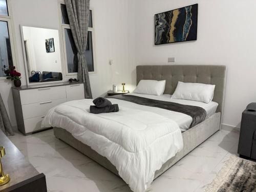 Khalifa City Apartamento | Brand new Stylish Studio Near to Yas & Airport