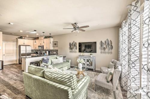 Denton Casa | Brand-New Townhome Near UNTandTWU and The Square!