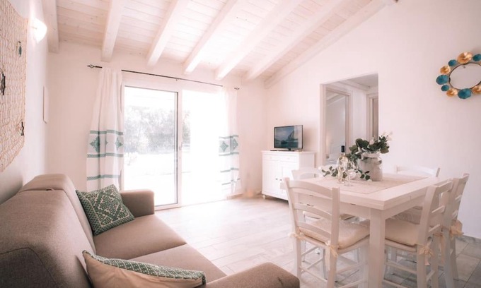 Siniscola Villa | Brand New Villa in La Caletta 500m from the Beach