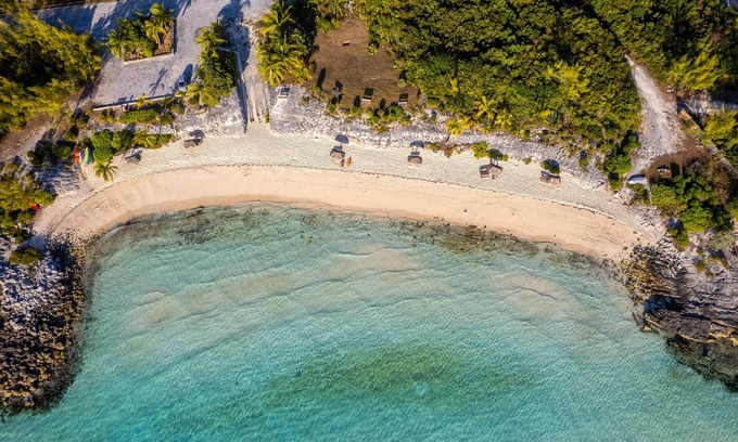 Rainbow Bay Casa | Brand New Villa w/Ocean View, Walk to Rainbow Beach