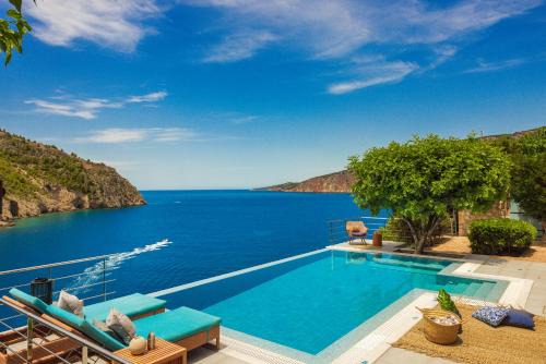 Frourion Casa | Braunis Horio Villas
