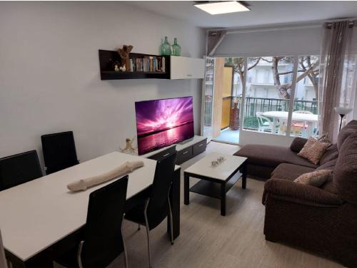 Blanes Apartamento | BRAVAHOLIDAYS-282-Palmeras-2