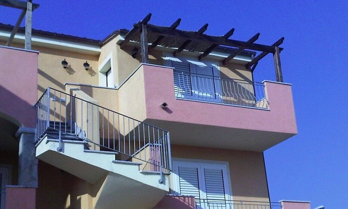 La Muddizza Apartamento | Brave apartamento de Nueva no fumadores con vistas al mar en Cerdeña Norte
