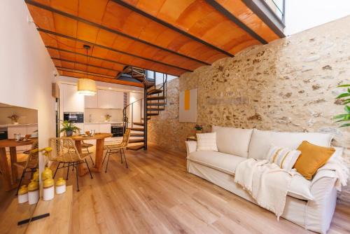 Barri Vell Apartamento | Bravissimo Ballesteries 40, Barri Vell duplex