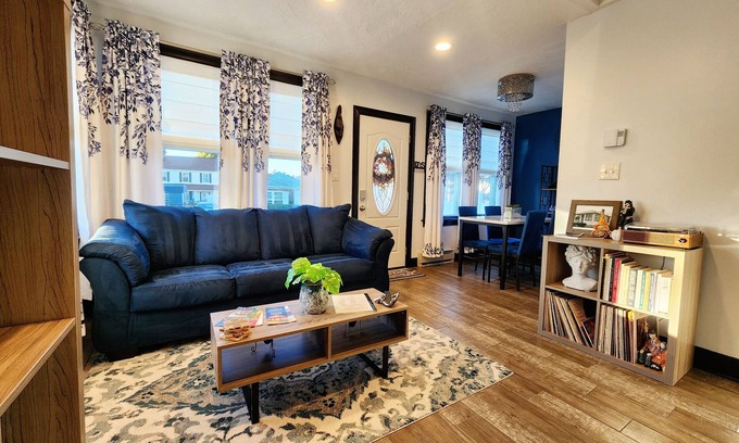 Somerset Casa | Brayton Point Beach Bungalow in Somerset Massachusetts