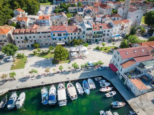 Kastel Kambelovac Apartamento | Brce