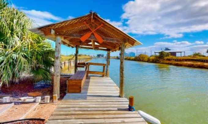 Rockport Cabaña | Break Point - Reduced Fall Rates!