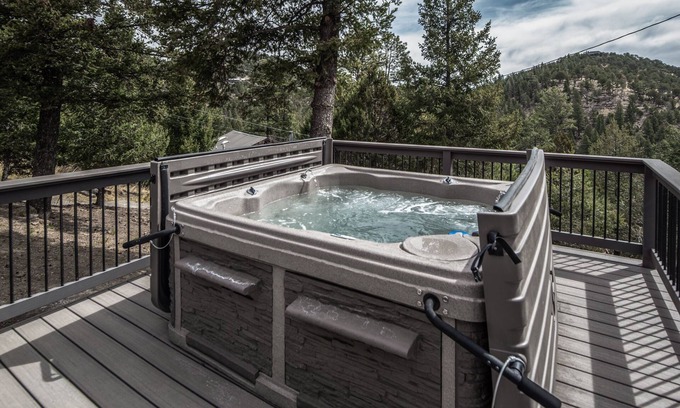 Ruidoso Cabina | Breakaway Cabin