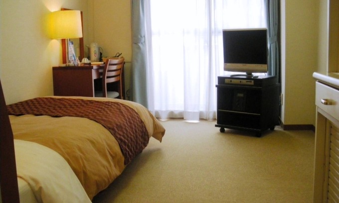 Minamimachi Hotel | Breakfast included Smoking allowed Single sta / Kawasaki Kanagawa