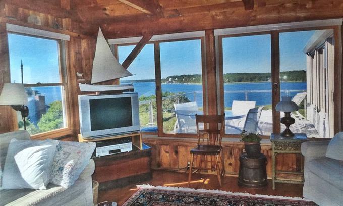 Wellfleet Casa | Impresionantes vistas de agua y puestas de sol, un ambiente más atractivo en toda la casa