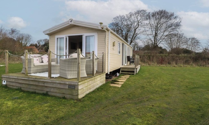 Happisburgh Cabaña | BREATHING SPACE, country holiday cottage, with a garden in Walcott