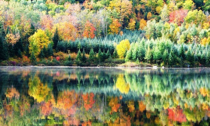 Mauricie Chalet De Esquí | Breathtaking waterfront cottage 20 minutes from National Park and Ski Station