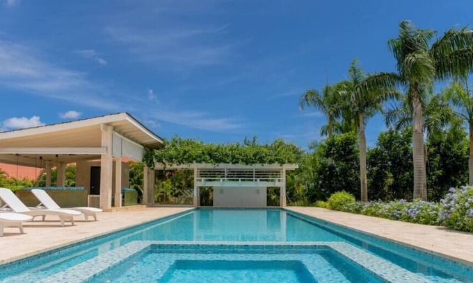 Las Lomas Villa | Breathtaking and Elegant Villa at Casa de Campo