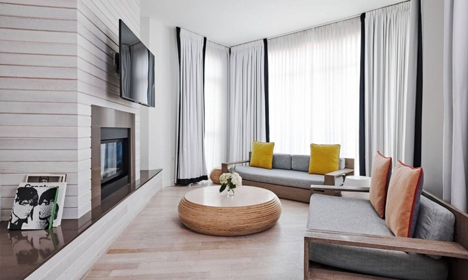 Long Branch Hotel | Breathtaking Beach Close from Your Door Steps | Suite w/ Living area