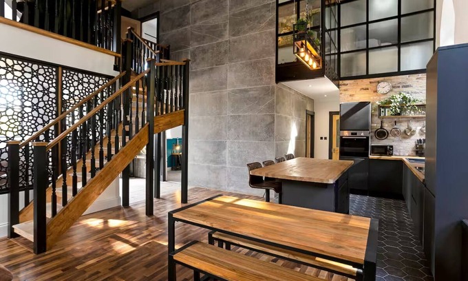 Stroud Casa | Breathtaking Cotswolds Chapel w/ Valley Views