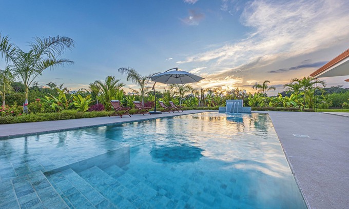 Palma Quemada Casa | Breathtaking Custom Home-Guest House Walk to “Playa Linda” and to “Rio Hatillo”