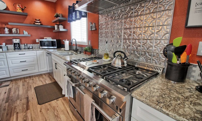 Eagle Casa | Breathtaking features near the heart of downtown Eagle Idaho!