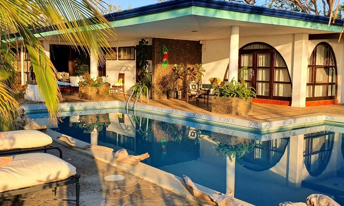 Puerto Carrillo Casa | Impresionante gran vista panorámica Villa, rodeada de paz y naturaleza!