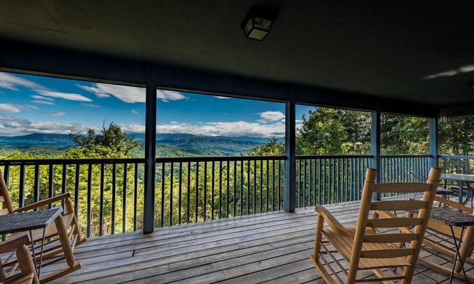 Sevierville Cabina | Impresionantes vistas de Smoky Mts, a minutos de Gatlinburg, retiro perfecto