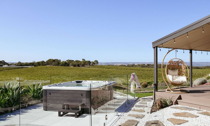 McLaren Vale Casa | Breathtaking vineyard views
