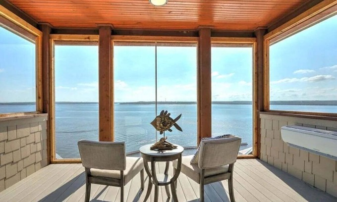 Langley Casa | Breathtaking waterfront property with game room and 3 waterfront decks!