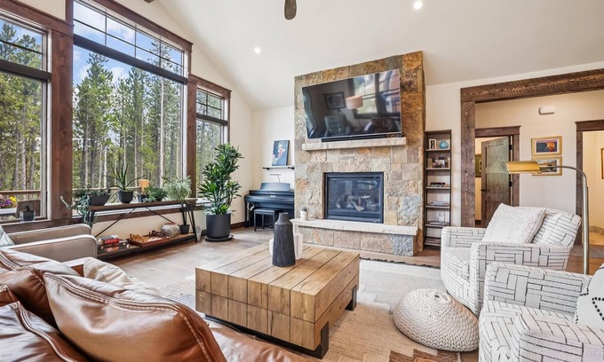 Baldy Mountain Casa | Breck Mountain Getaway: Spacious 4BR home in Breckenridge with stunning mountain views.